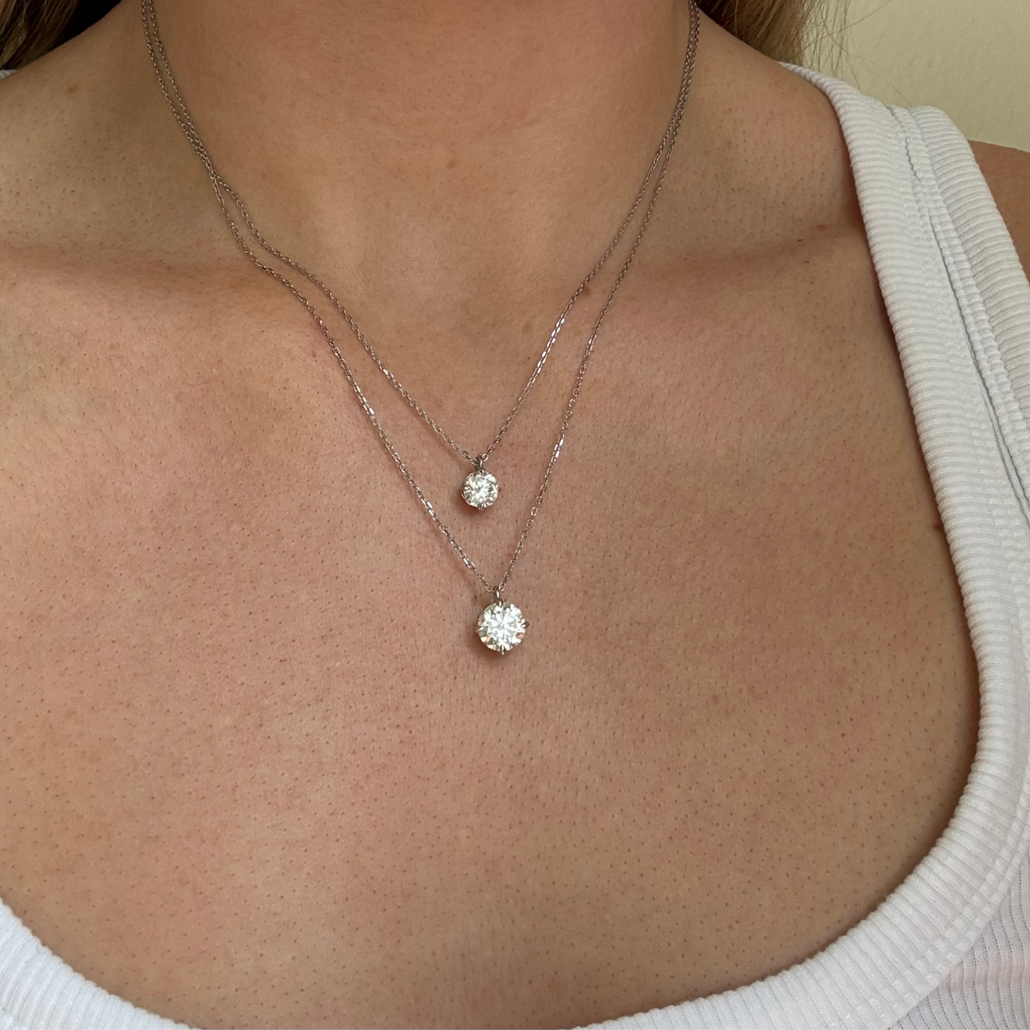 Faye Pendent Necklace