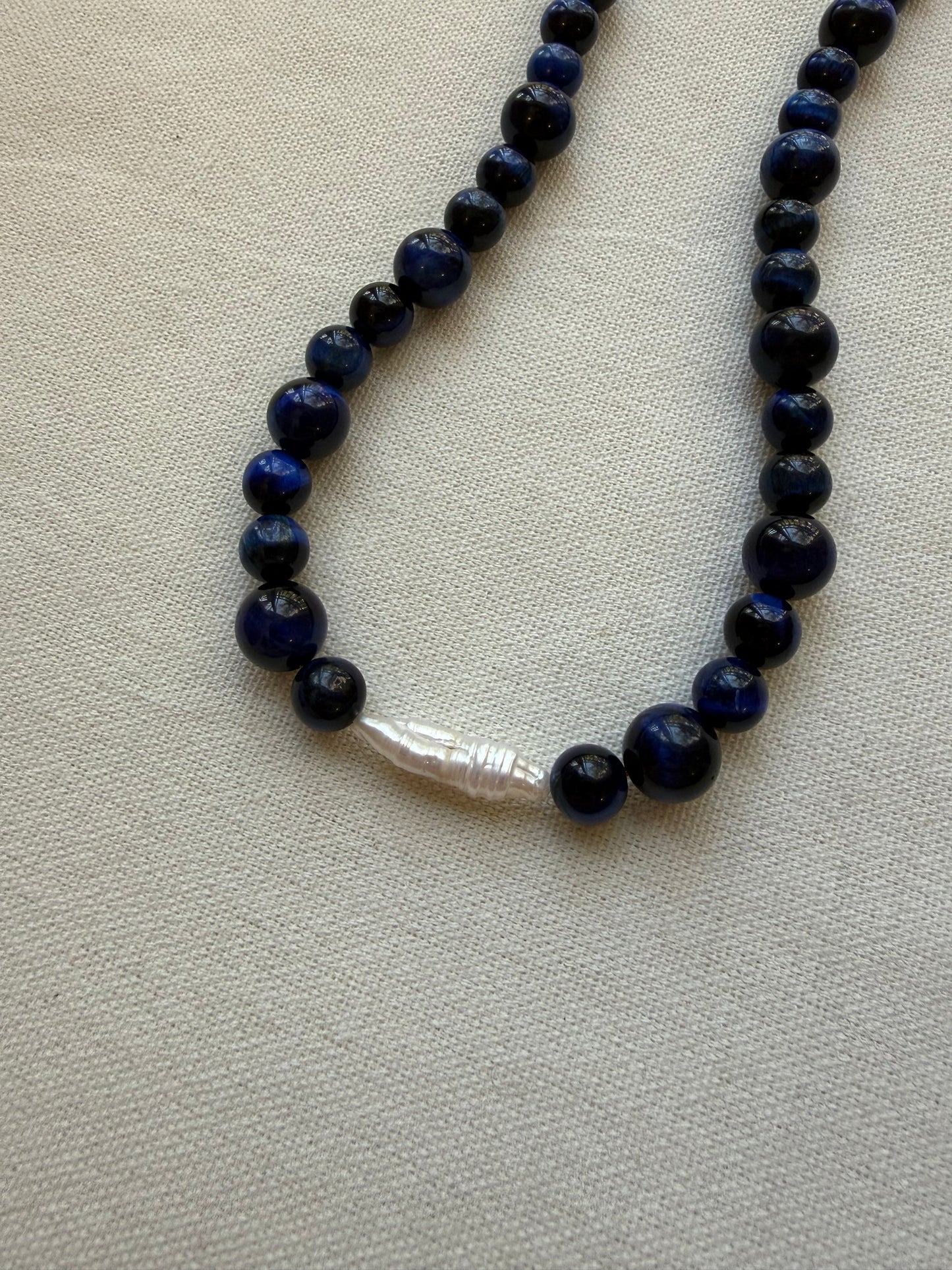 Dara Bead Necklace